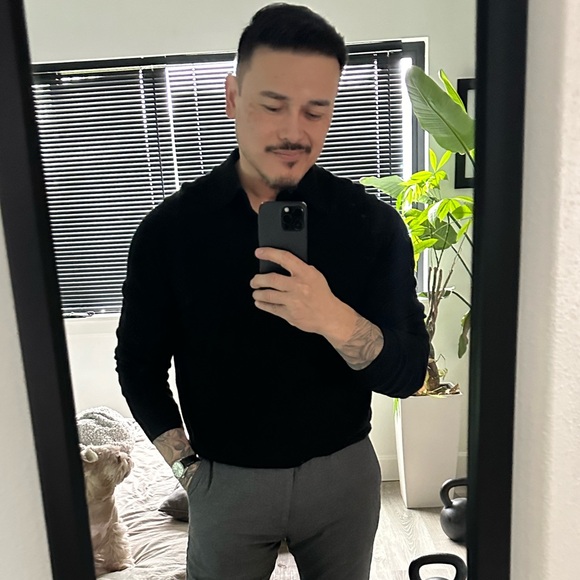 Meet your Posher, Sean - Picture 1 of 2